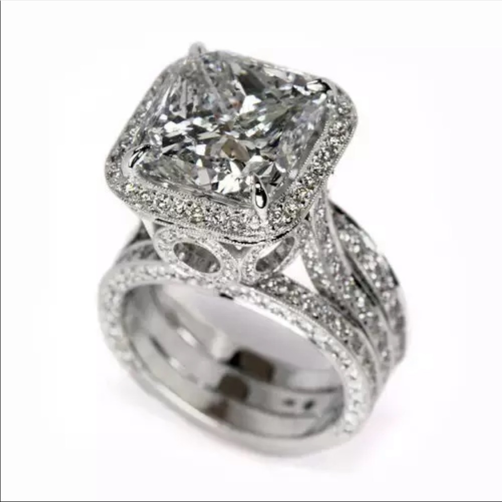 New 925 Silver Anniversary Beautiful Diamond Ring
